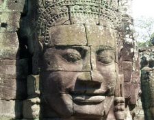 Sdostasien, Kambodscha: Expedition ins unbekannte Land der Khmer - Maske aus Stein